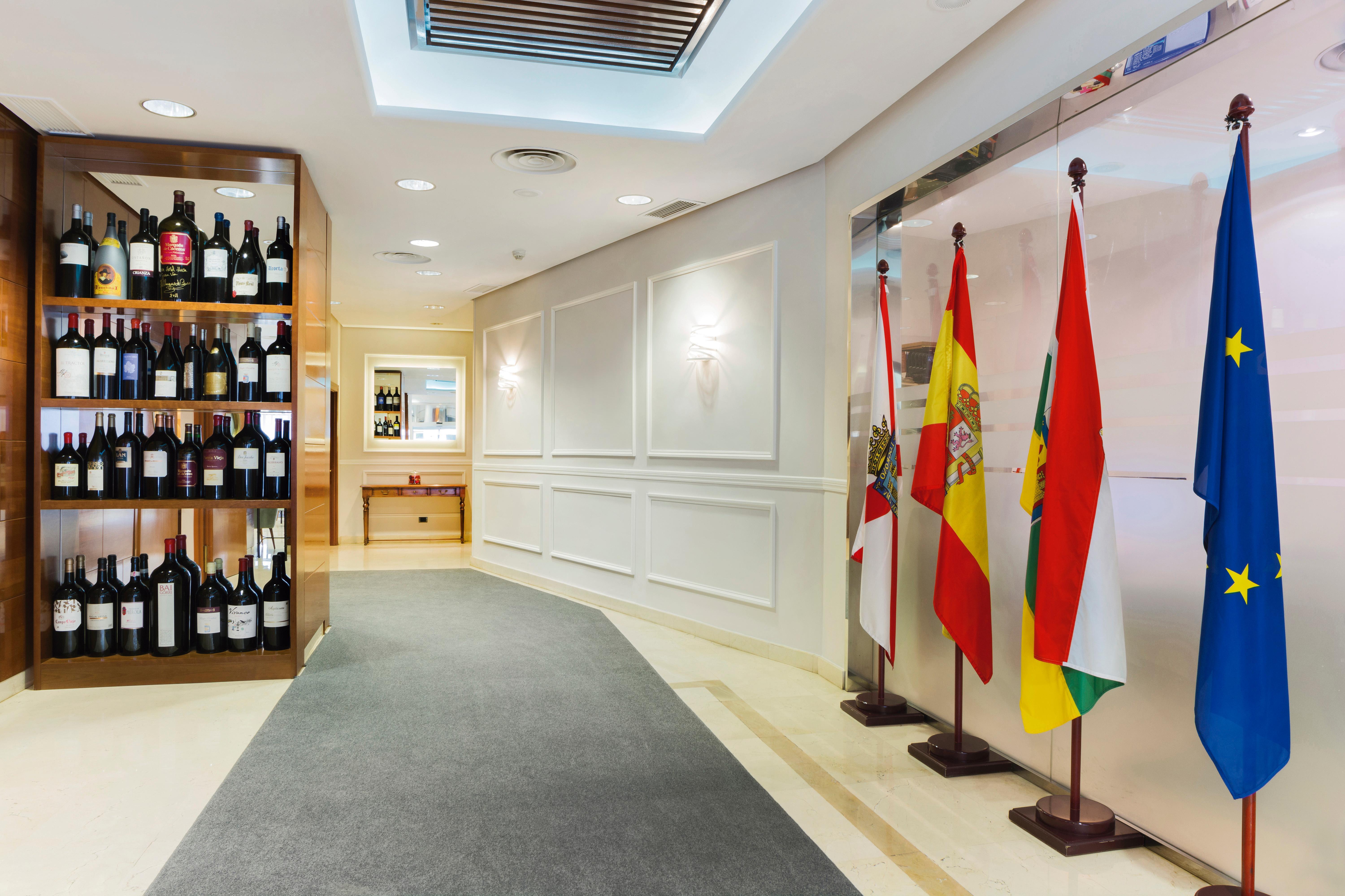 Hotel Gran Via Logroño Eksteriør billede