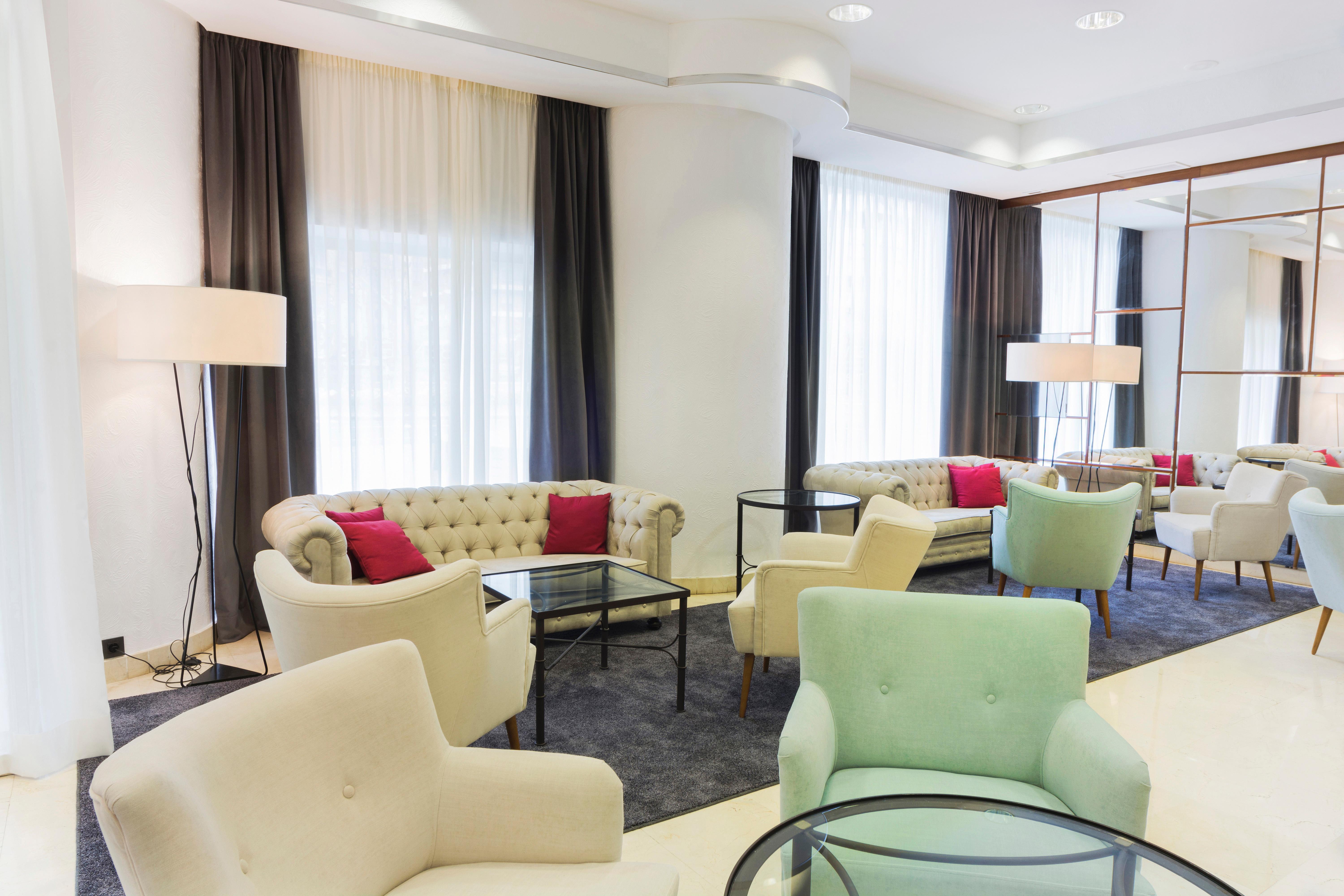 Hotel Gran Via Logroño Eksteriør billede