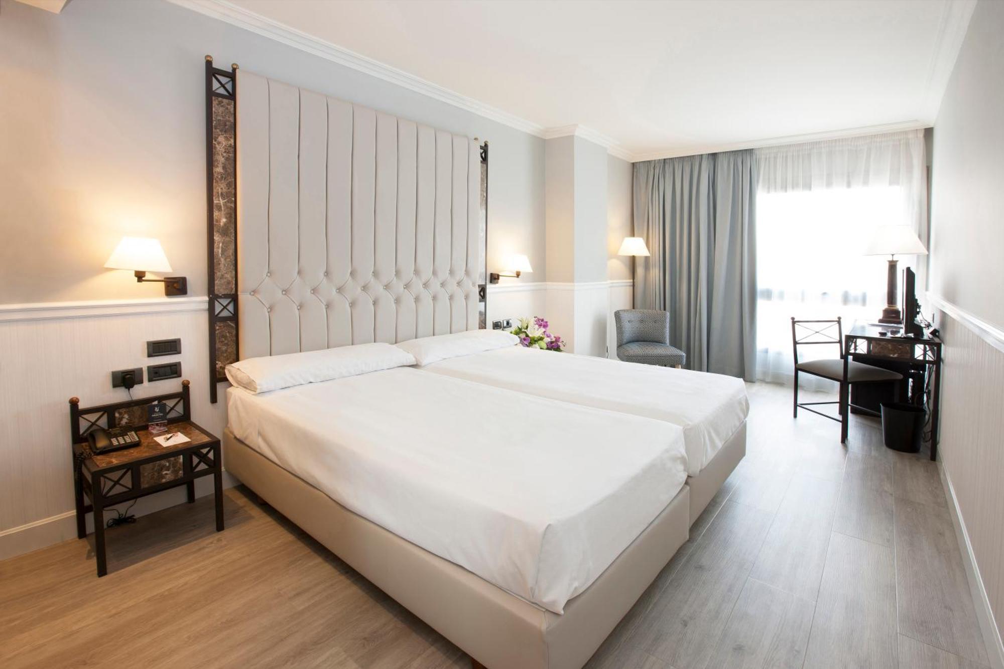 Hotel Gran Via Logroño Eksteriør billede