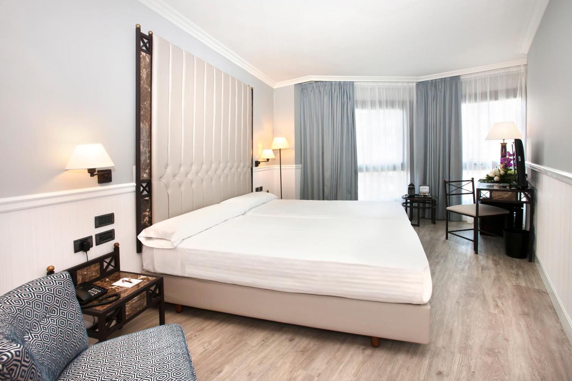 Hotel Gran Via Logroño Eksteriør billede